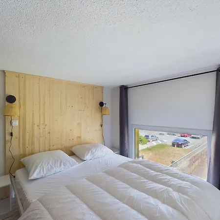 A 150m De La Plage, Mezzanine Pour 4 *